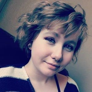 Meet your Posher, Lacie